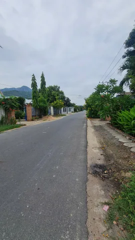 Bán đất mặt đường Lập Định – Suối Môn, Cam An Nam  DT 440m², Thổ cư  200m, Giá chỉ 2,5 tỷ.