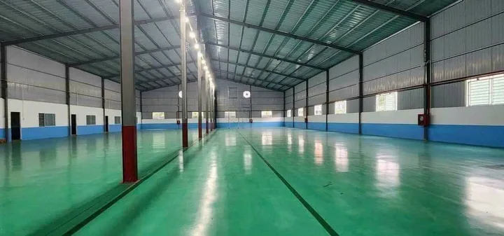Cho thuê nhà xưởng nằm khu thuân giao thuan an bình dương dt: 2000m giá 120 triêu