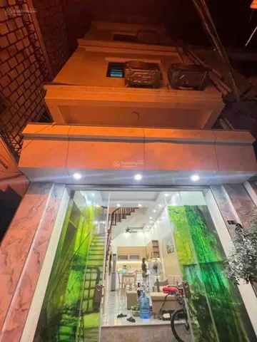 🔥 Cầu Giấy 42m² - 4 Tầng - 4PN - Full Nội Thất - Chỉ 8,8 Tỷ!