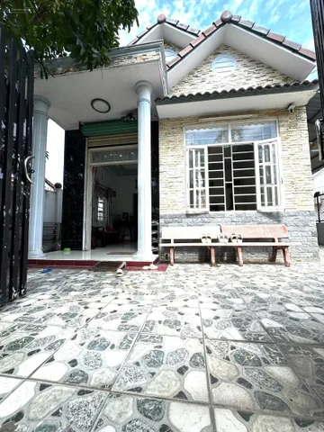 Bán Nhà riêng 200m2 có sẵn 120 m2 thổ cư giá 4 tỷ tại Xã Đông Thạnh Huyện Hóc Môn TP. Hồ Chí Minh
