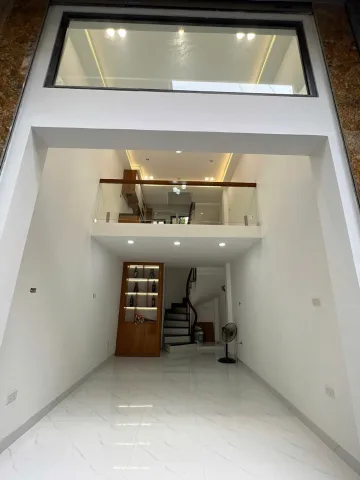 Bán nhà Quan Nhân, Thanh Xuân – Giá 8.96 tỷ – DT 26m² x 6 tầng – Mặt đường ô tô tải tránh nhau, Kinh doanh sầm uất, Full nội thất