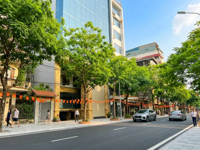 BÁN GẤP NHÀ MẶT PHỐ THƯỢNG ĐÌNH, THANH XUÂN, DT 76M2, 6T, CHỈ 25.5 TỶ, LÔ GÓC