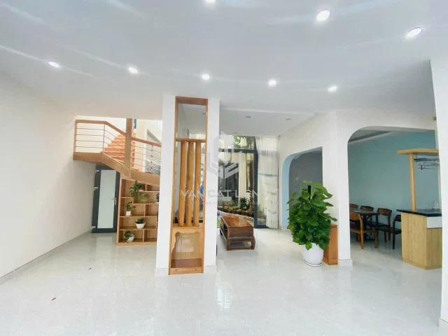 BÁN BIỆT THỰ PHONG CÁCH CHÂU ÂU – VÕ THỊ SÁU, P.2 – 144M² – 5PN – DÒNG TIỀN 23 TRIỆU/THÁNG – GIÁ 16.5 TỶ 🏡