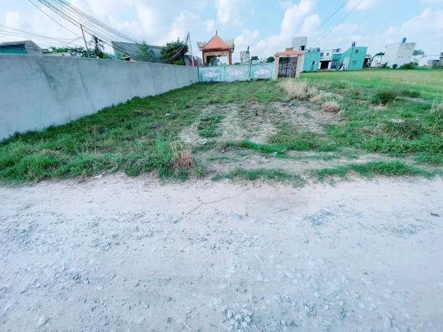 Bán Đất 120m2 có sẵn 120 m2 thổ cư giá 750 triệu tại Thị trấn Đức Hòa Huyện Đức Hòa Long An