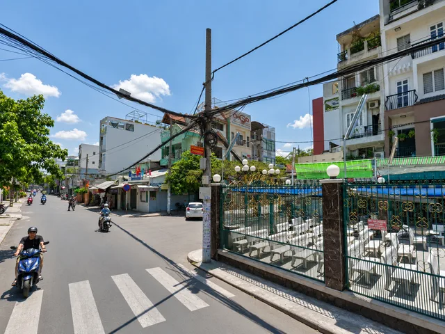 Bán nhà Mặt Tiền Bắc Hải Q.10 - Ngang 4.5m2 - DTSD 300m2 - 16.x tỷ