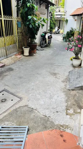 NHÀ LÊ VĂN SỸ – GẦN NGUYỄN VĂN TRỖI – NGANG 8.5M HIẾM – 3 TẦNG ĐẸP – CHỈ 8.9 TỶ