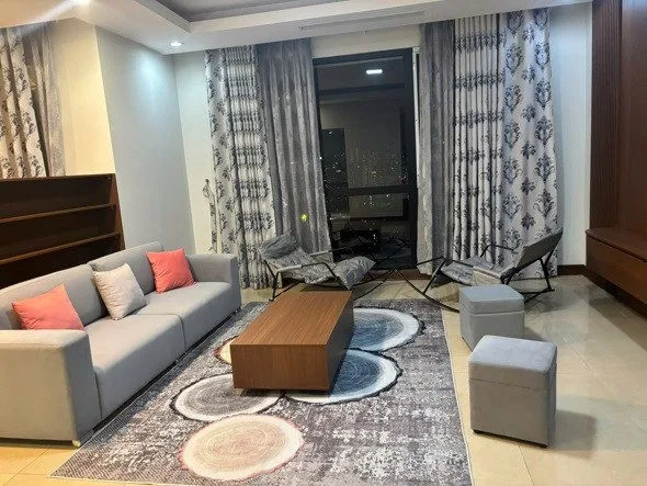 ⭐️CHO THUÊ CĂN HỘ R1Cho thuê căn hộ R1 Royal City - 150m2 |3PN|, nội thất mới làm lại; 0913853686