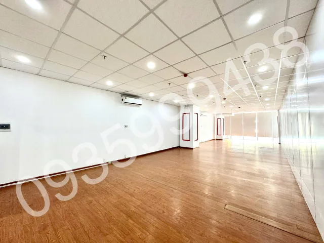 CHO THUÊ VĂN PHÒNG 94 M2 - 23.5 TR/THÁNG ĐÃ VAT - MIỄN PHÍ 18 CHỖ ĐỂ XE MÁY Ở HẦM