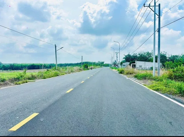 Bán Đất 1835m2 có sẵn 257 m2 thổ cư giá 2.9 tỷ tại Xã Minh Hưng Thị xã Chơn Thành Bình Phước