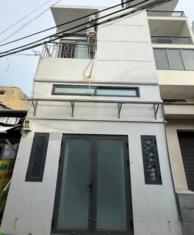Nhà 3 tầng gần mặt tiền, ô tô đậu cửa Gò Dầu, 2.59 tỷ