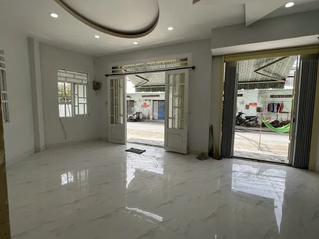 PHÚ ĐỊNH - 2 MẶT TIỀN ĐƯỜNG - Hẻm Xe Hơi Thông - DT 62m2 - chỉ 6.55 Đồng.