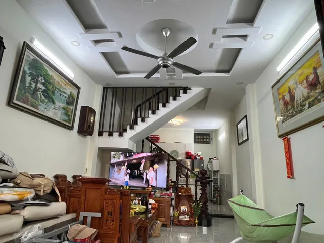 Nhà HXH Bưng Ông Thoàn Phú hữu 50m, 4 tầng khu tiềm năng