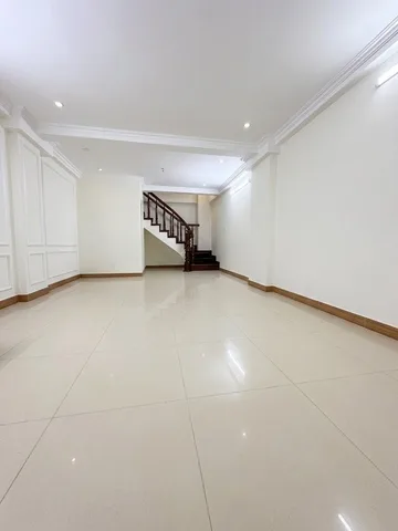 Nhà đẹp Linh Đàm 💥 Phân lô KĐT kiểu mẫu, ngõ ô tô tránh, kinh doanh – văn phòng, 45m2 x 6 tầng tầm 13 tỷ