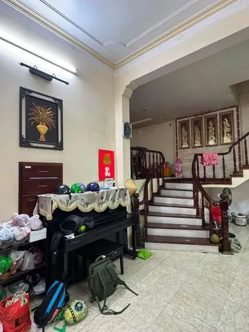 Cho thuê Nhà  Mặt Phố Đỗ Quang  - Cầu Giấy 80M² 4 Tầng - Ở, Kinh Doanh - Giá Thuê 40tr