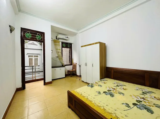 🔥 PHÒNG ĐẸP Ở LUÔN - CÁCH ĐẠI HỌC CÔNG NGHIỆP 700m 🔥

💫 Giá rẻ - phòng rộng