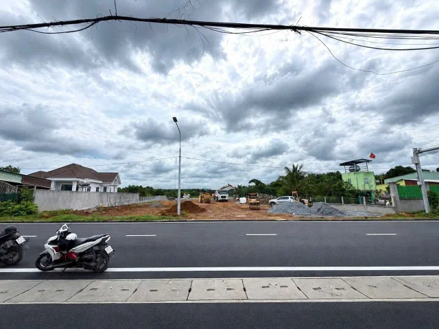 Bán Đất 150m2 có sẵn 150 m2 thổ cư giá 980 triệu tại Đường Đồng Khởi Phường Trảng Dài Thành phố Biên Hòa Đồng Nai