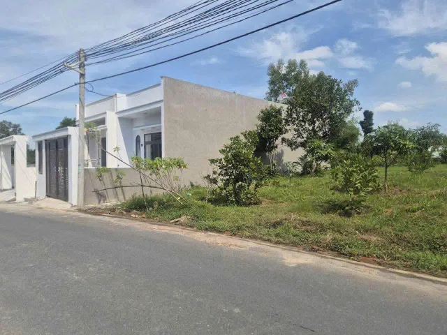 Bán Đất 250m2, sẵn 100m2 thổ cư, giá full 700tr gần Chợ Trừ Văn Thố - Bàu Bàng Bình Dương cũ