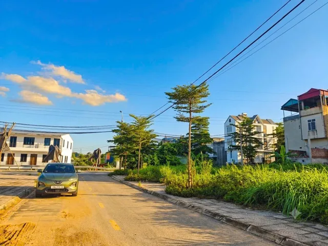 Bán Đất 115m2 có sẵn 115 m2 thổ cư giá 3.05 tỷ tại Phường Vân Phú Thành phố Việt Trì Phú Thọ