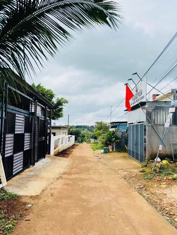 Bán Đất 132m2 có sẵn 60 m2 thổ cư giá 2.29 tỷ tại Đường Y Moan Ê’nuôl Xã Cư ÊBur Thành phố Buôn Ma Thuột Đắk Lắk