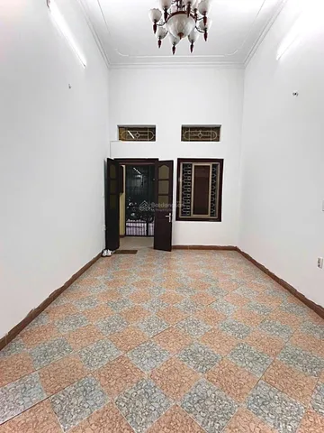Cho thuê Nhà Hạ Yên Quyết, Cầu Giấy 45M*3.5 tầng OTO ĐỖ CỬA giá 15 triệu