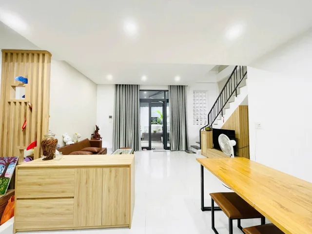 BÁN NHÀ 3 TẦNG KIỆT MAI LÃO BẠNG HẢI CHÂU ĐÀ NẴNG 📌📌📌LÀM VIỆC TRỰC TIẾP GIÁ TỐT !!!