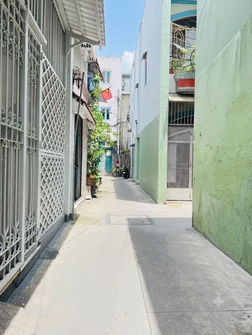 Bán nhà hẻm thông Phạm Văn Hai - 34m² - Ngang 5.3m - Hoàn công đủ