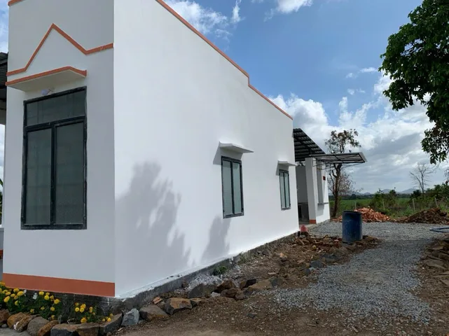VIP - Bán 4313m2 QH thổ cư – sẵn 400m2 thổ cư, nhà cấp 4, ao cá - view cánh đồng đẹp mê ly