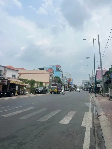 Bán Nhà 3 Tầng đường số 11- Phường Bình Hưng Hòa