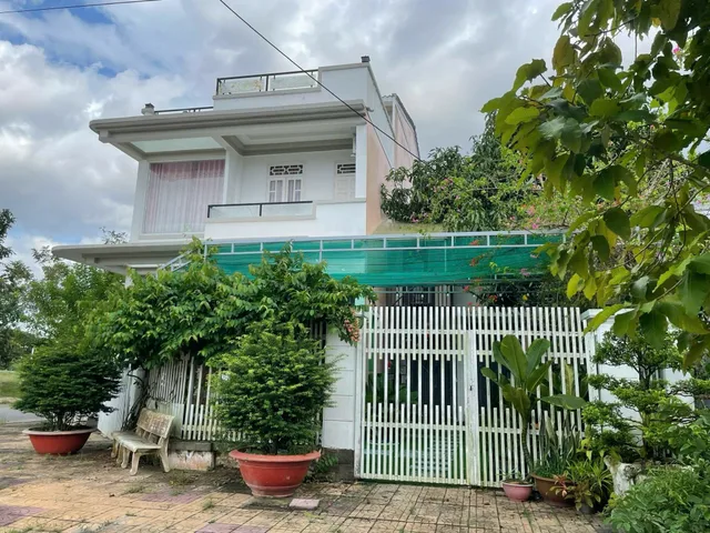 Bán Nhà riêng 240m2 có sẵn 240 m2 thổ cư giá 11 tỷ tại Đường Võ Nguyên Giáp Phường Tân Phú Quận Cái Răng Cần Thơ