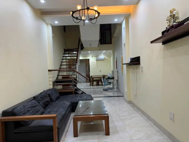 Cho thuê Nhà  Mặt Phố Nguyễn Hy Quang - Đống Đa 68M² 4 Tầng  4 Ngủ - Nội Thất Cao Cấp - Ở, Kinh Doanh - Giá Thuê 30tr