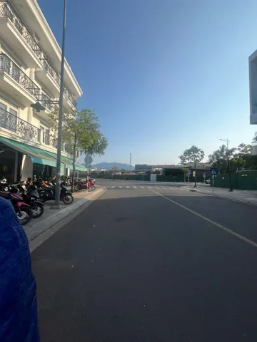Cho thuê mặt bằng, MT đường Thích Quảng Đức, HÀ QUANG 2 - NHA TRANG. 15tr/tháng. có phòng ở lại. LH 0905 800 366 - E Hiền