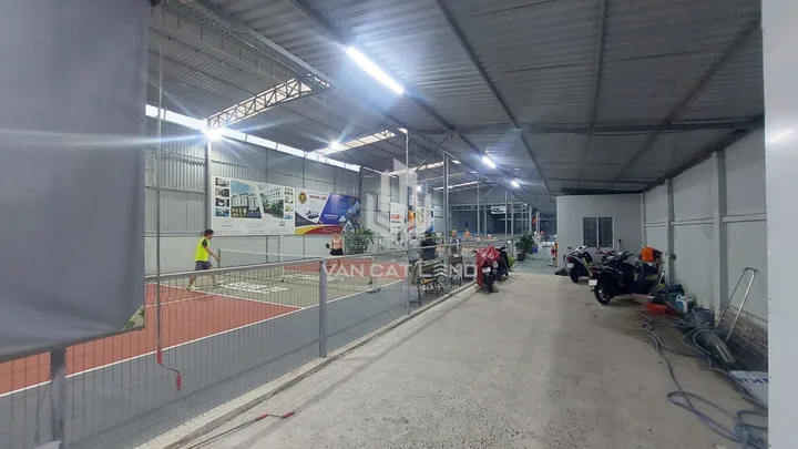 🏟️ SANG NHƯỢNG HOẶC CHO THUÊ NHÀ XƯỞNG 1.000M² – SẴN 5 SÂN PICKLEBALL – TRUNG TÂM THẮNG TAM 🏟️