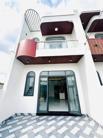 Bán nhà lầu xây mới sổ riêng gần khu du lịch Bửu Long lh 0379757897