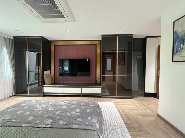 70m² – 23,8 tỷ – Phân lô VIP Nguyễn Văn Cừ – Lô góc – 8 tầng thang máy