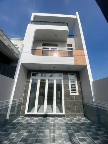 GIÁ TỐT: BÁN NHÀ MỚI 100%, 106M2, 1 TRỆT 1 LẦU, 3 PN + NỘI THẤT, SẴN SỔ TẠI ĐỨC HÒA, LONG AN