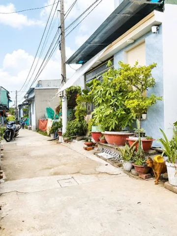 DIỆN TÍCH 10M*20M - ĐẤT THỔ CƯ - HAI NỀN LIỀN KỀ - ĐƯỜNG TRƯỚC ĐẤT RỘNG 3M.
 - GIÁ: 13,9TRIỆU/M2