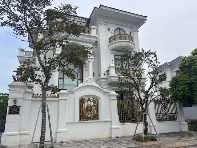 📢 BÀ CHỊ GỬI BÁN LÔ GÓC ĐẸP KĐT ĐA HỘI – CHÂU KHÊ, TỪ SƠN