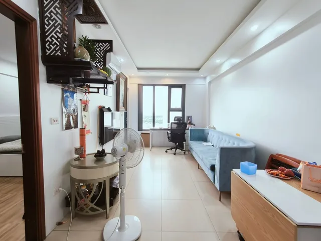Bán CĂN HỘ 2 ngủ 2 WC tại toà GreenStars Phạm Văn Đồng. Tầng cao thoáng, View Hồ Điều Hoà.