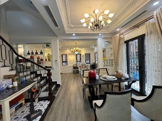 🏠 NHÀ LÔ GÓC SÀI ĐỒNG LONG BIÊN - Ô TÔ VÀO NHÀ - KINH DOANH ĐỈNH - GIÁ CHỈ HƠN 10 TỶ
