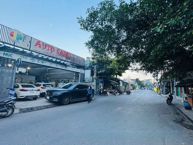 Nhà 3 tầng khu dân trí cao cạnh CC4s ngay Phạm Văn Đồng hơn 6 Tỷ