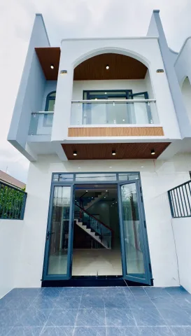 Bán nhà mặt tiền kinh doanh, ngay KDL Bửu Long, 5x21m, SHR, 800tr