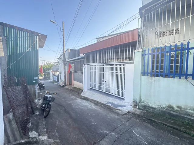Bán Nhà riêng 72m2 có sẵn 50 m2 thổ cư giá 3.05 tỷ tại Hẻm Bùi Thị Xuân Phường Tự An Thành phố Buôn Ma Thuột Đắk Lắk