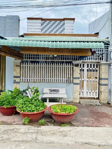 Hạ giá ! Bán gấp căn nhà cấp 4 ở gần chợ Thới Tứ - Hóc Môn * DT:80m2 SHR giá chốt 1 tỉ 250