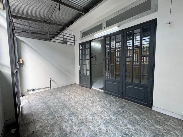🚨 CHỦ BÁN GẤP! Nhà 64m² Hương Lộ 3, Bình Tân – Cách Mặt Tiền Vài Bước – Gần Aeon Mall Tân Phú – Chỉ 5.5 Tỷ