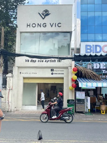 CHO THUÊ NHÀ MẶT TIỀN ĐƯỜNG CÁCH MẠNG THÁNG TÁM, P. XUÂN HOÀ, QUẬN 3. DT: 405M2
