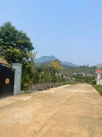 Bán Đất 760m2 có sẵn 200 m2 thổ cư tại Xã Yên Bài: lh: 0971569915