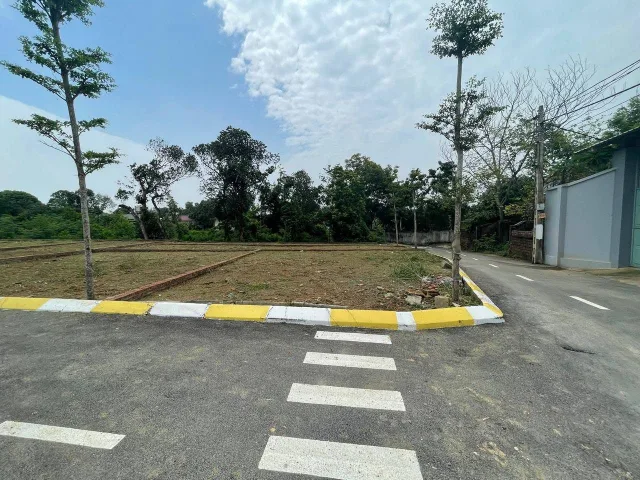 Bán đất nền Phú Cát thôn 5  ngay cạnh nhà máy in tiền Quốc Gia