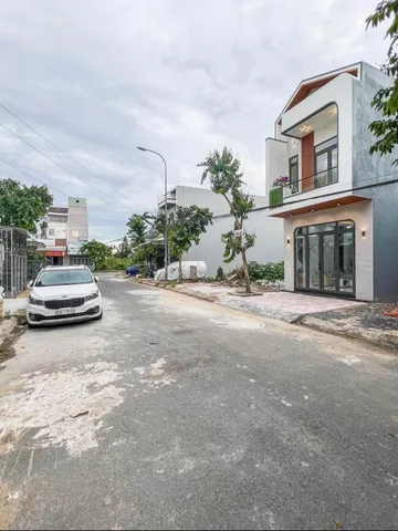 HẠ GIÁ SẬP SÀN NHÀ LẦU VỪA HOÀN THIỆN SÁT TT BIÊN HÒA CHỈ 500TR SỞ HỮU NGAY.
