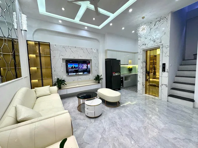 Bán Nhà 6 Tầng Thang Máy Sát Phố Ô Chợ Dừa - Xã Đàn | 32m x 6T, 10m Ra Phố