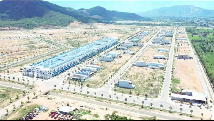 Chỉ cần 680tr sở hữu ngay lô đất SHR VSIP Bình Định
